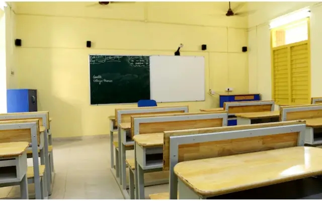 12-Year-Old Student Dies Mysteriously at Delhi School - News Karnataka