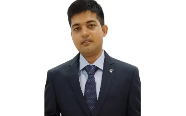 Himanshu Thapliyal, NITK graduate, secures AIR 1 in UPSC Engineering Services Exam - News Karnataka