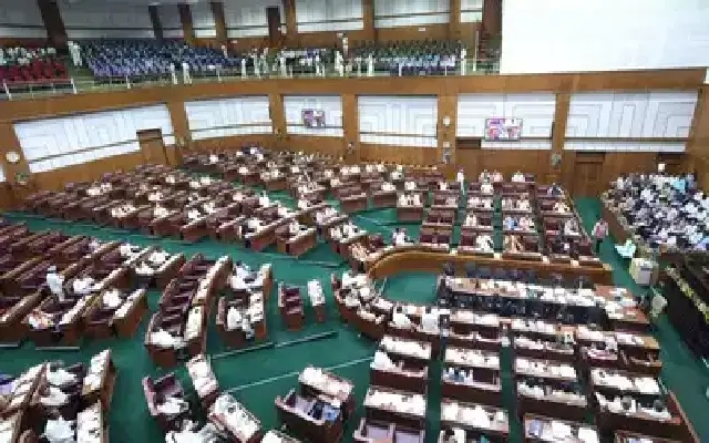 Karnataka Assembly Sets Record with 15-Hour Non-Stop Winter Session - News Karnataka