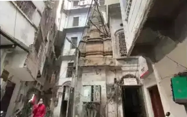 Security Heightened Around Rediscovered Hanuman-Shiva Temple in Varanasi - News Karnataka