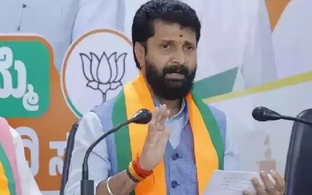 BJP MLC CT Ravi Arrested Over Obscene Remarks, Alleges Police Misconduct - News Karnataka