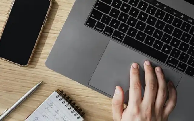Techie exposes toxic work culture at US-based firm in viral LinkedIn post - News Karnataka