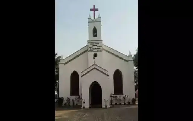 Dharwad's Unique Christmas Spirit Blends Heritage and Local Culture - News Karnataka