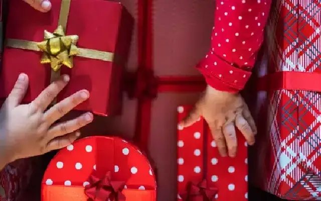 A Heartwarming Boxing Day Tradition: Joy, Laughter, and Nostalgia in Bengaluru - News Karnataka