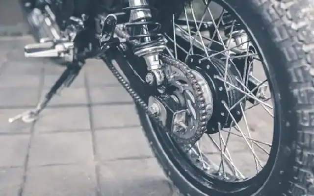 Two Teenagers Die in Tragic Bike Stunt Accident in Bengaluru - News Karnataka