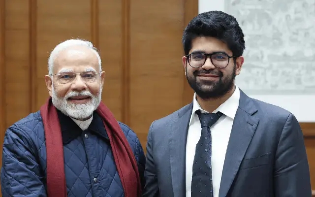 Perplexity AI CEO Aravind Srinivas meets PM Modi, discusses AI adoption - News Karnataka
