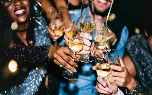 Where to Celebrate New Year’s Eve in Bengaluru: Parties and Dinners to Ring in 2025 - News Karnataka