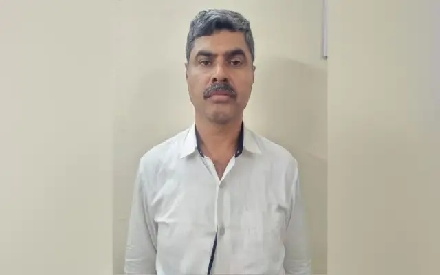 Senior Railway Officer Arrested for Cheating Job Aspirants in Bengaluru - News Karnataka