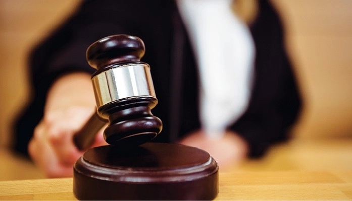 Three arrested for assaulting man on court premises - News Karnataka