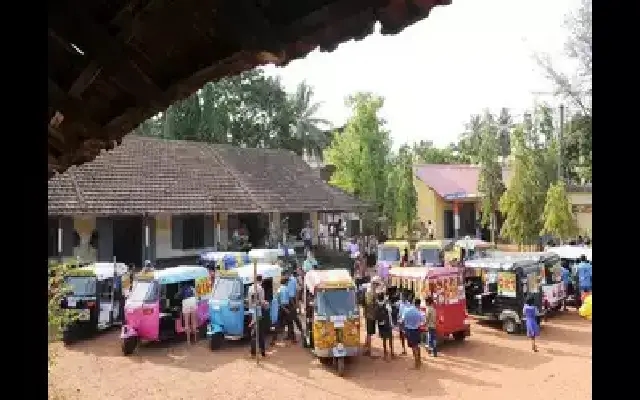 State Plans to Issue Free Permits for Electric Autorickshaws Amid Controversy - News Karnataka