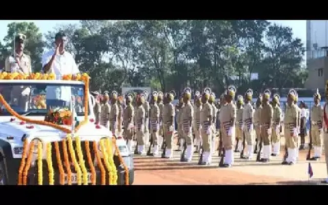 Belagavi Minister Calls for COD Probe in Microfinance Fraud Cases - News Karnataka