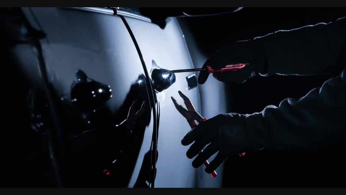 Kerala businessman robbed of car on Mysuru outskirts - News Karnataka