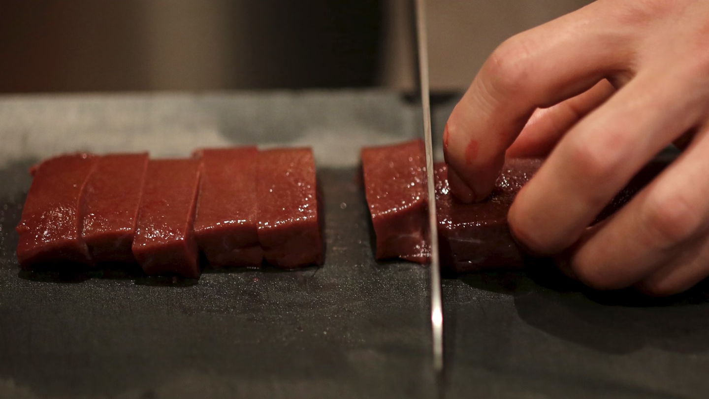 Man ate only meat diet for eight months, and here's what happened - News Karnataka