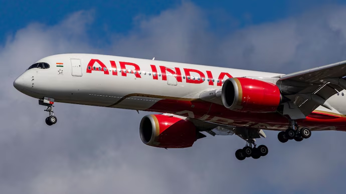 Air India Flight Makes Emergency Landing After Engine Failure - News Karnataka