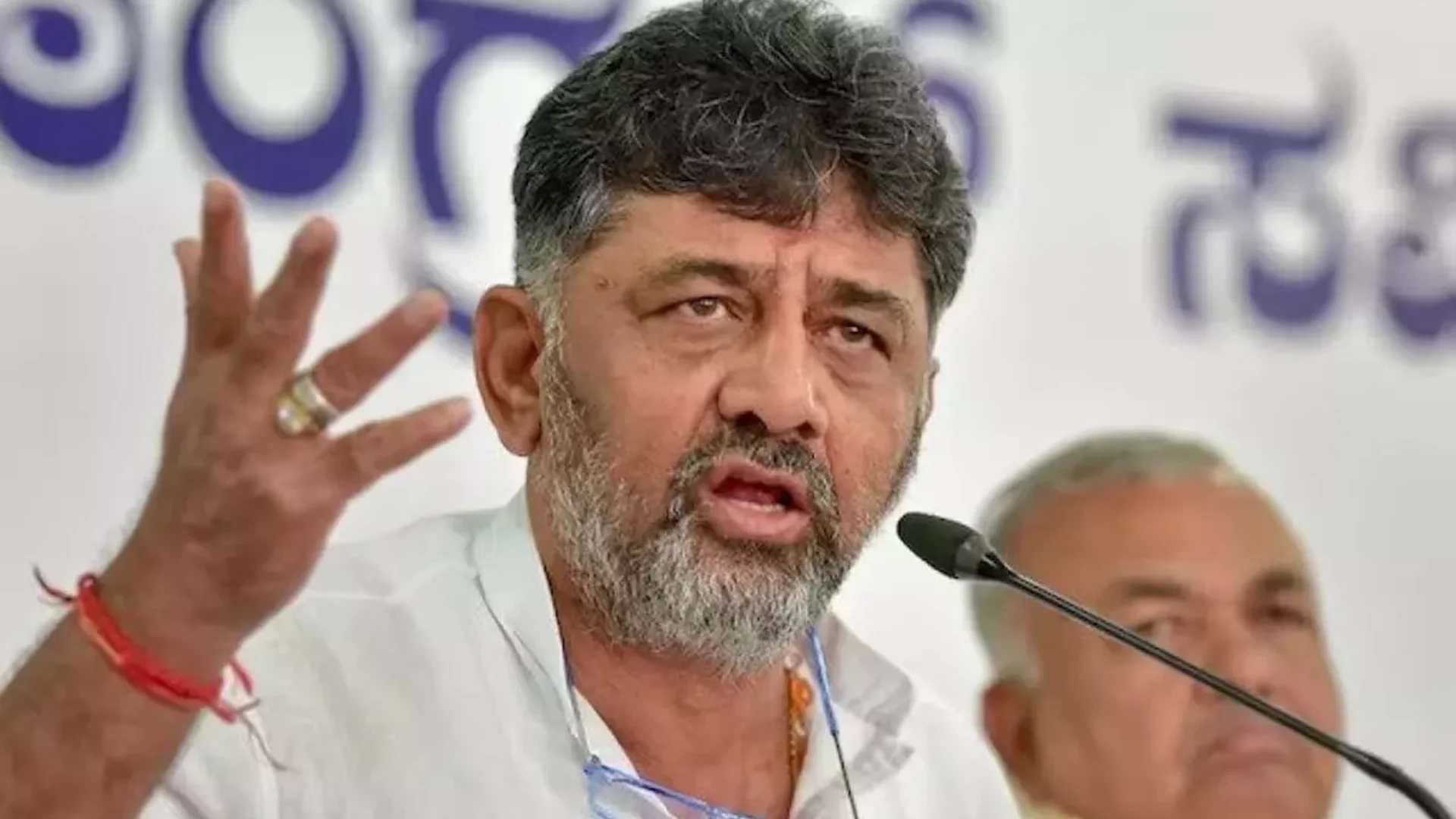 DK Shivakumar to visit Maha Kumbh, invited by Uttar Pradesh government - News Karnataka