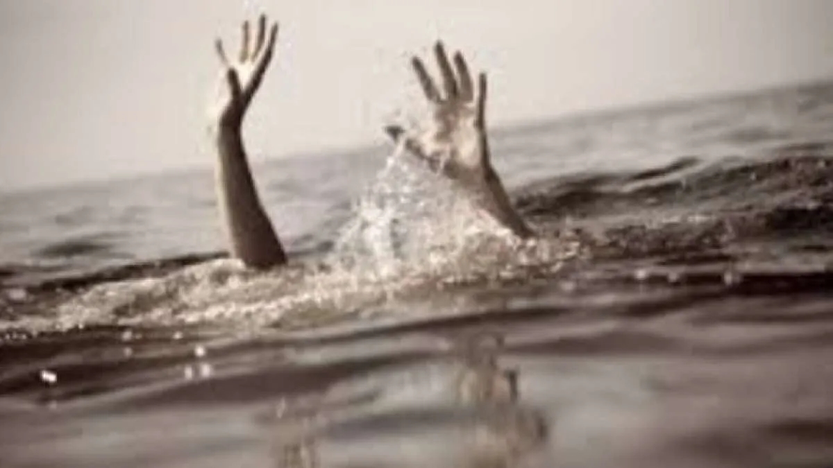 Woman allegedly throws children into canal amid financial stress in Karnataka - News Karnataka