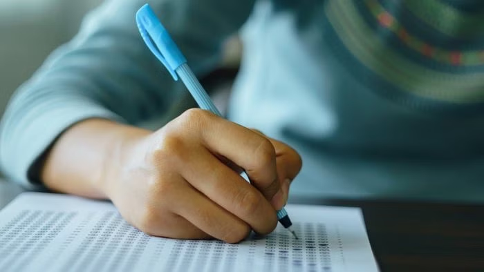 Bengaluru City University’s exam chaos sparks student outrage - News Karnataka