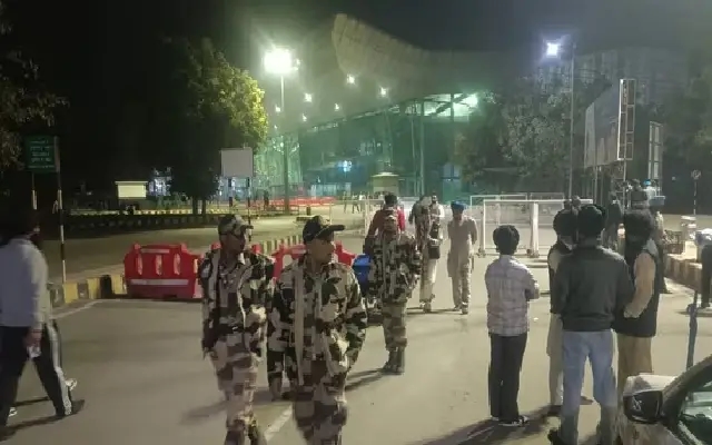 112 Indians Deported from US Arrive in Amritsar Amid Ongoing Crackdown - News Karnataka