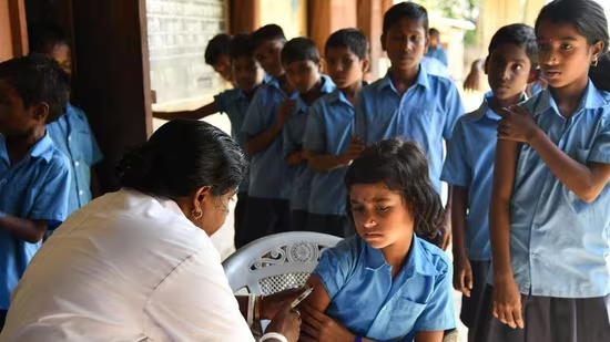 18 students hospitalized in Gujarat due to infection spread at school - News Karnataka