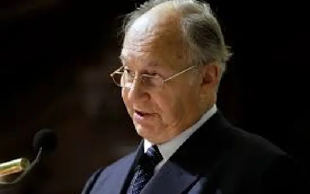 Aga Khan IV, Renowned Philanthropist and Spiritual Leader, Dies at 88 - News Karnataka
