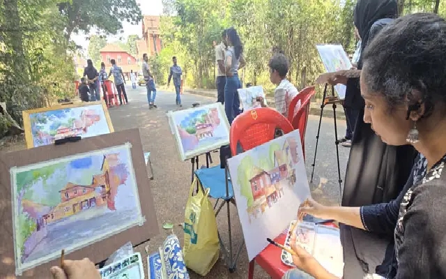 Artists Capture Mangaluru’s Heritage on Canvas - News Karnataka