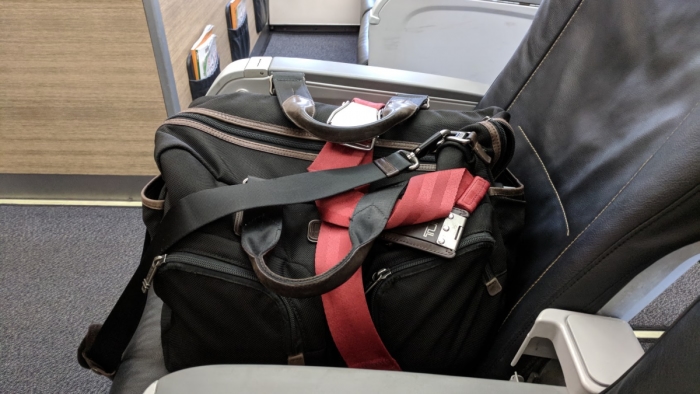 Bags get separate seats on plane, people ask if this is fair - News Karnataka