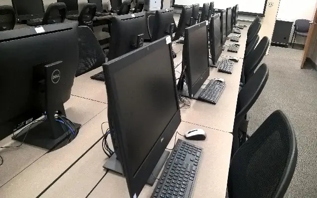 Digital Leap: 37 Dharwad Govt Schools to Get Computers - News Karnataka