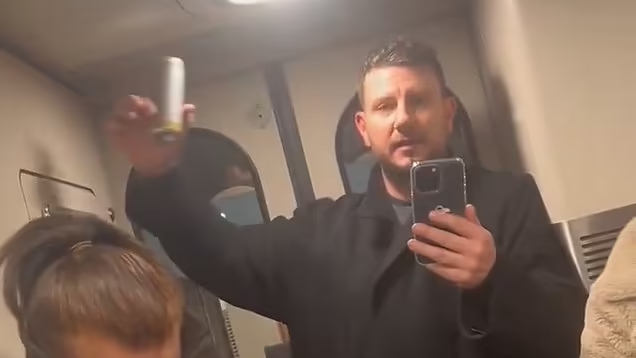 Englishman insults Indians on UK train, says Indians are under British - News Karnataka