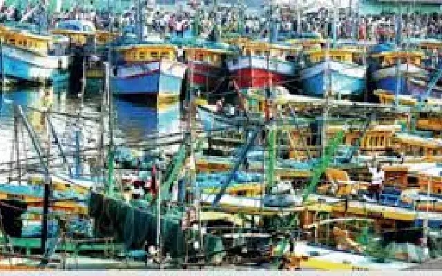 Expert Committee Approves Continued Work on Kulai Fishing Harbour Project - News Karnataka