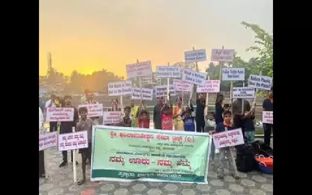 Gujjarakere Cleanup: Sri Ambamaheshwari Seva Trust Leads the Way - News Karnataka