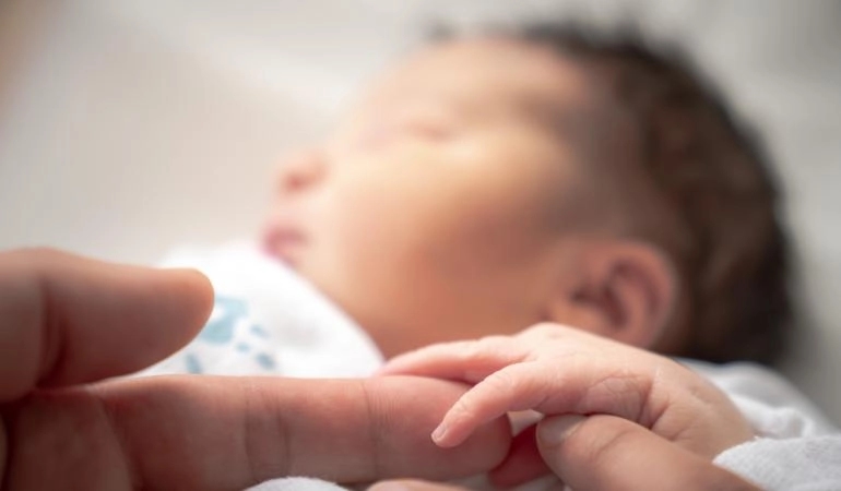 Baby boy in Karkala dies with severe cough complications - News Karnataka
