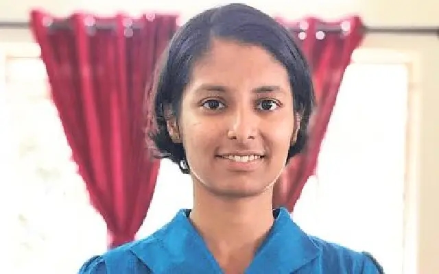 Mangaluru’s Tanushka Singh Becomes First Woman to Pilot Jaguar Fighter Jet - News Karnataka
