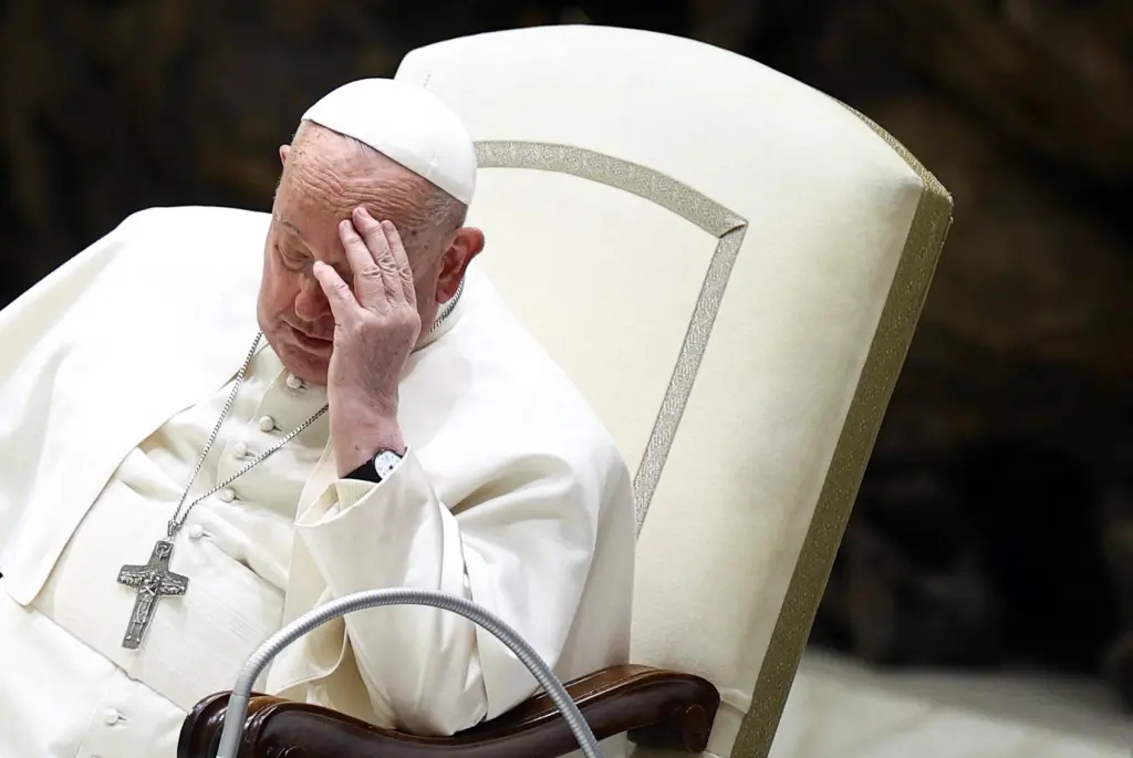 Double pneumonia, the infection Pope Francis is fighting today - News Karnataka