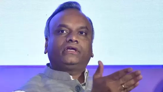Priyank Kharge accuses social media platforms of suppressing critical voices on Modi - News Karnataka