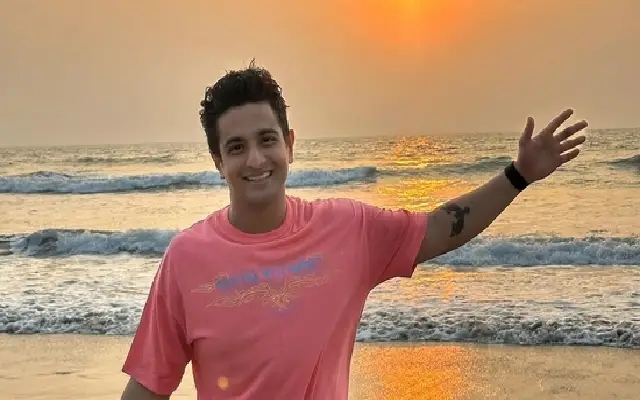 Ranveer Allahbadia Seeks Supreme Court Relief Amid FIRs Over YouTube Controversy - News Karnataka