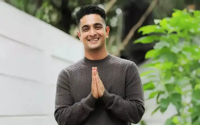 YouTuber Ranveer Allahbadia Faces FIR Over Controversial Remarks on Comedy Show - News Karnataka