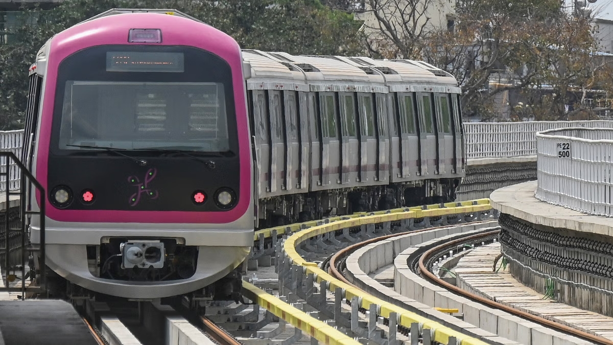 Bangalore begins protest against rise in metro fares - News Karnataka