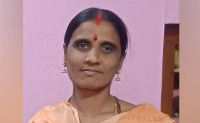 Speeding bike claims life of young woman in Bidar - News Karnataka