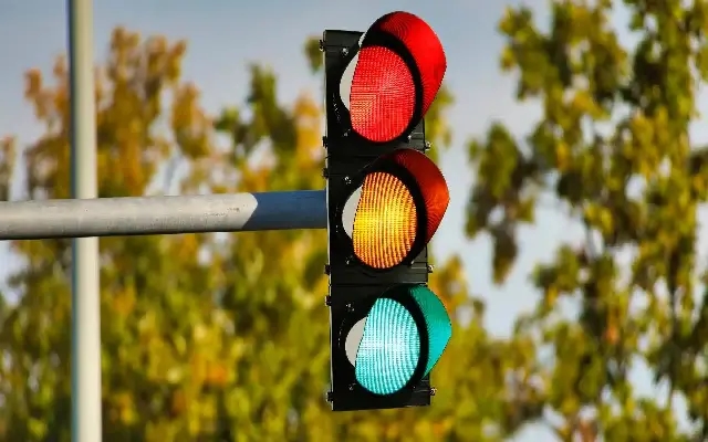 Mysuru to Install 50 Smart Traffic Signals to Ease Congestion - News Karnataka