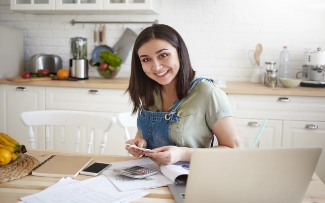 How Does a Personal Loan for Women Benefit Them? - News Karnataka