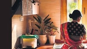 Bengaluru Professional Uses Emojis to Bridge Communication Gap with Housemaid - News Karnataka