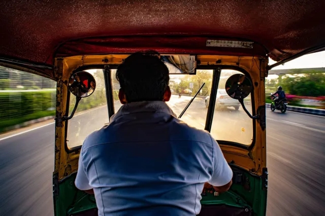 Auto-Rickshaw Driver’s Passion for Drama Inspires a Creative Journey - News Karnataka