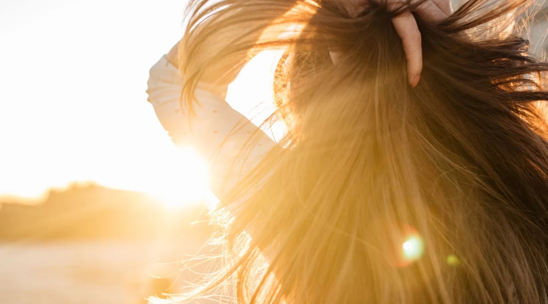 Beat the summer heat: expert-approved tricks to save your hair - News Karnataka