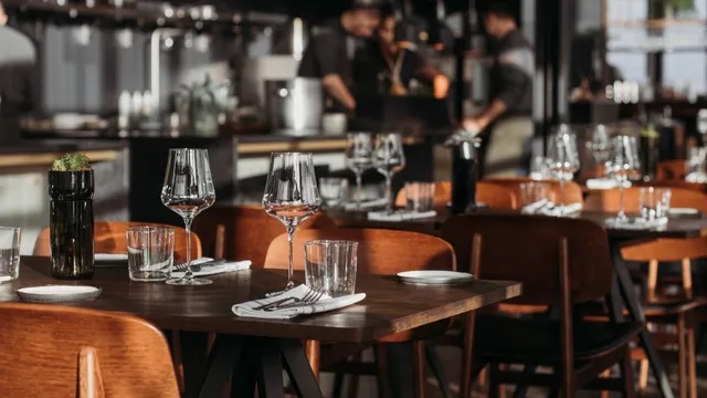 Bengaluru reacts to restaurant that bans ‘heated debates’ at tables - News Karnataka