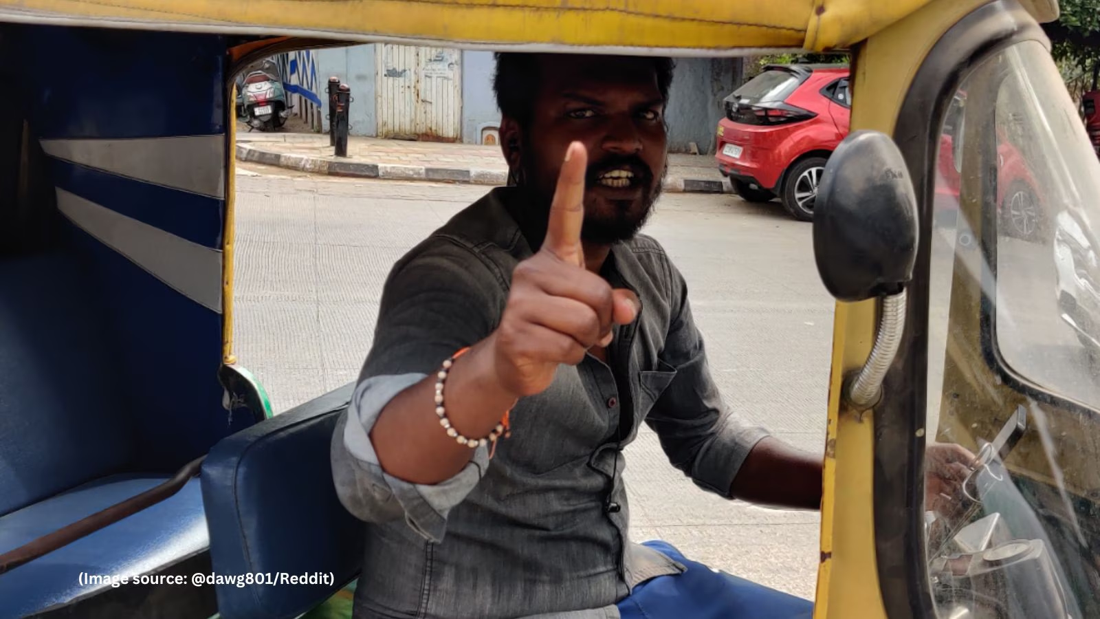 Bengaluru auto driver threatens passenger over fare, abuses for not knowing Kannada - News Karnataka