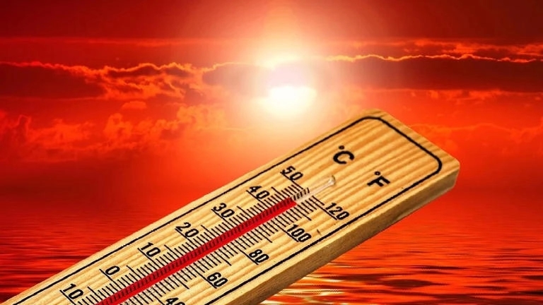 Bengaluru braces for rising temperatures, IMD issues heat advisory - News Karnataka