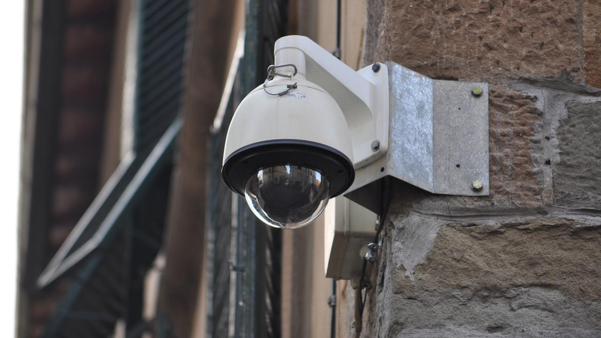 Bengaluru police use CCTV for better investigation at crime-prone areas - News Karnataka