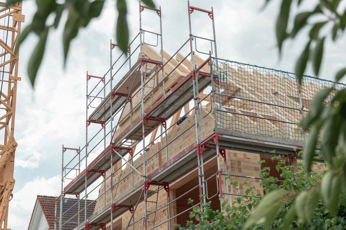 Builders get permission to construct extra floors, but buyers upset - News Karnataka