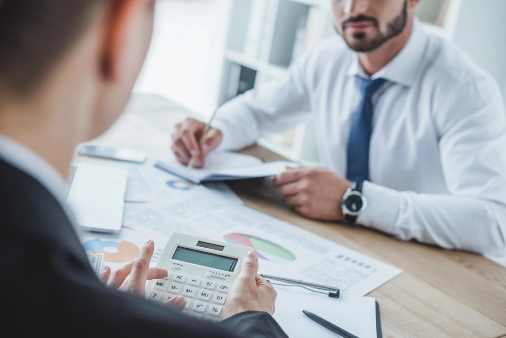 Mistakes to Avoid while Using a Cash-Out Refinancing Calculator - News Karnataka