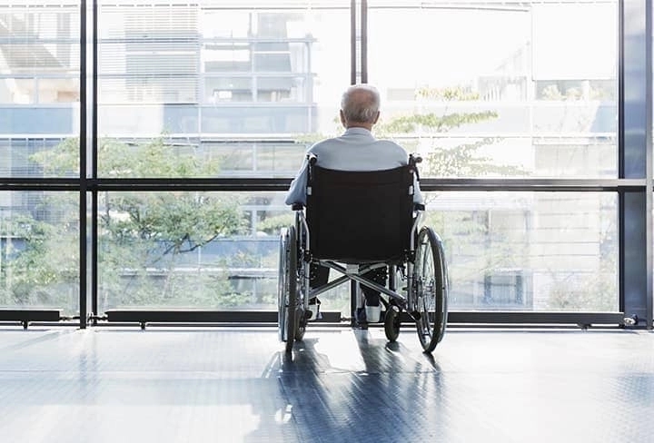 Hospital becomes home for abandoned elderly man as family neglects him - News Karnataka